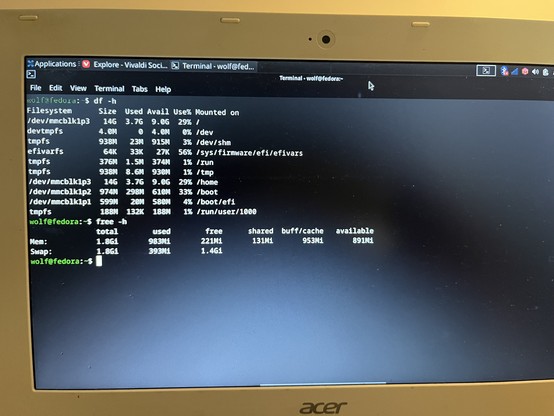 Photo of a laptop showing the terminal. Thr file system has used 3.7 of the total 14 gb