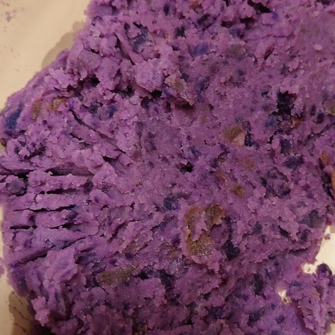 Purple coloured mashed potato